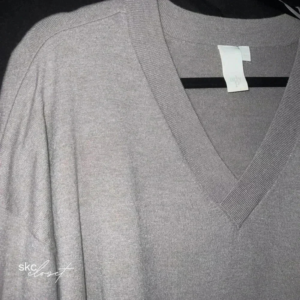 ADY P Women's Taupe Long-Sleeve, V-Neck, Fanny Sweater, L - Picture 14 of 14